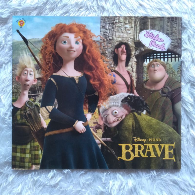 Buku Aktivitas Sticker Puzzle - Disney Pixar Brave