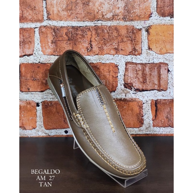 Sepatu pria casual Begaldo
