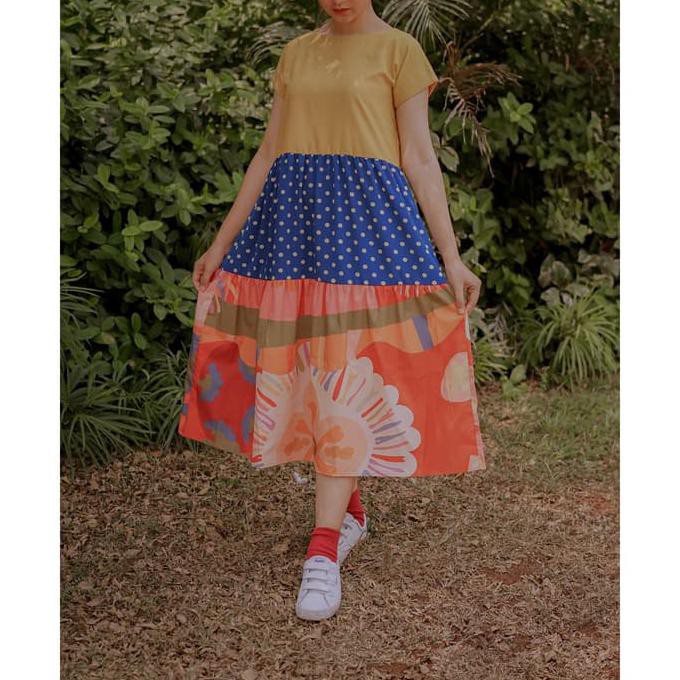 Smitten By Pattern - Layered Dress - Singgah R7665