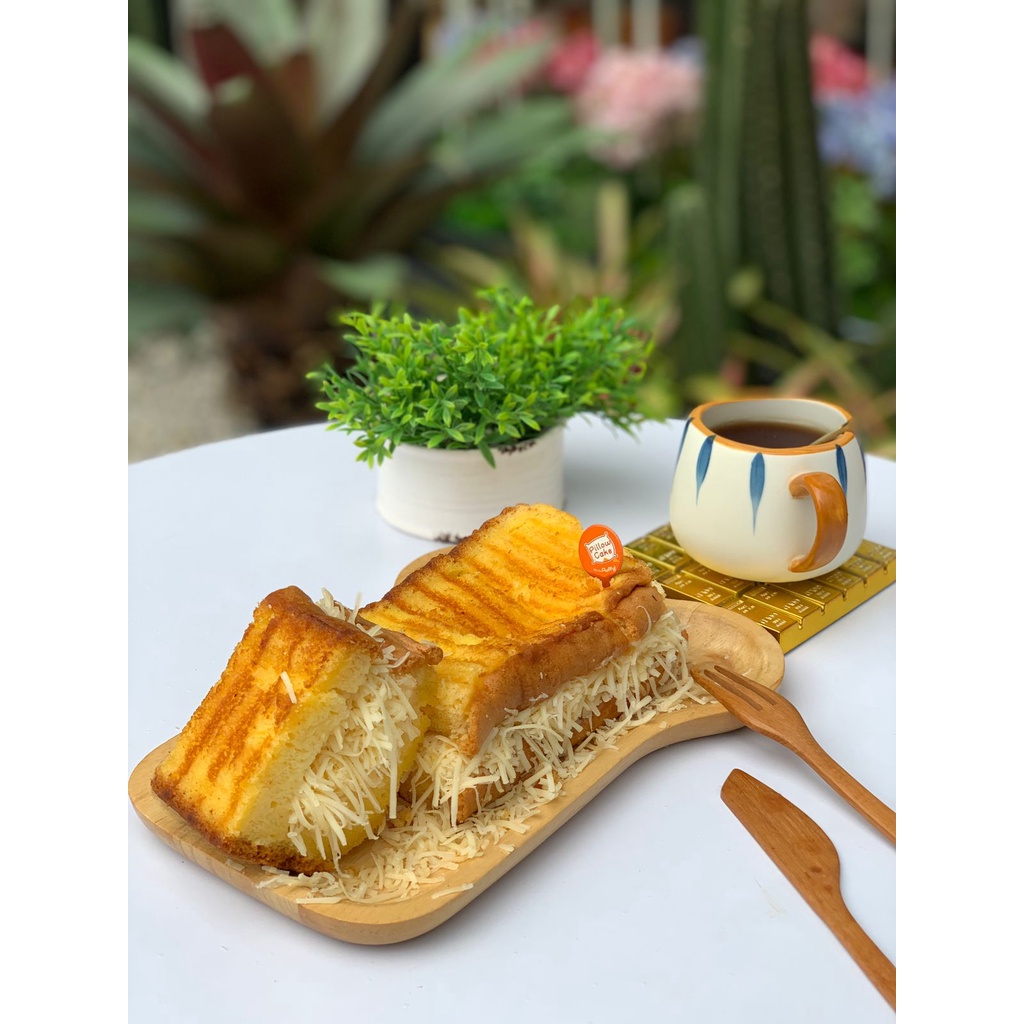 

PILLOW CAKE BOLU BAKAR
