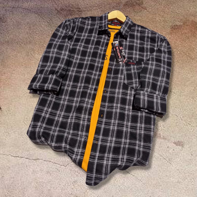 Kemeja Flanel Pria Lengan Panjang Slim Fit / Kemeja Kerja Kantor / Kemaja Garis Kotak Distro-Flanel 704