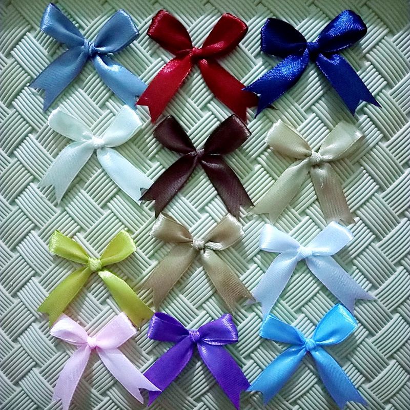 

1 Pcs Pita Kado, Pita Jadi Tinggal Tempel, Pita Hampers, Pita Souvenir, Pita Parcel, Pita Satin kupu