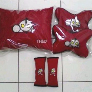 bantal mobil ultraman
