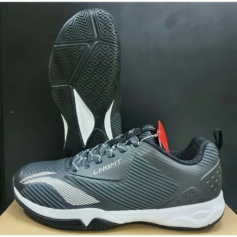 Sepatu Badminton Lining Cloud Ace G8