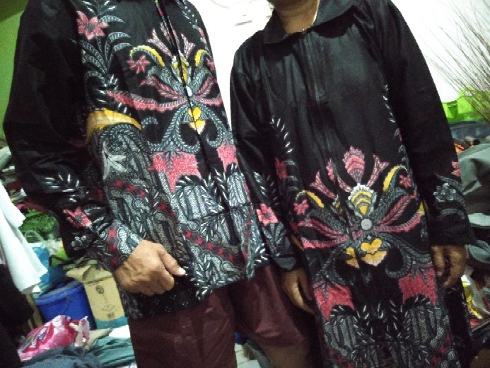 #bayar Di Tempat Terlaris Serut Genes Jelita Tunic Navbor Yelbor Whitbor Creambor Tunik Batik Modern