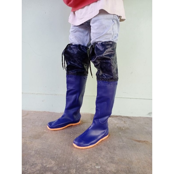 Sepatu Boots Karet Lentur Multifungsi