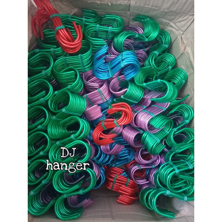 Gantungan S warna warni harga 12pcs