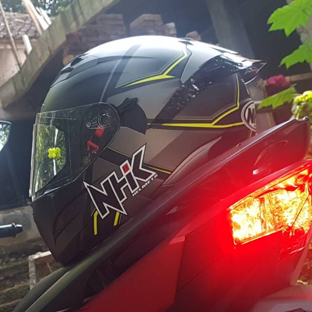 Helm NHK RX 9 HAWK (Karel Abraham)