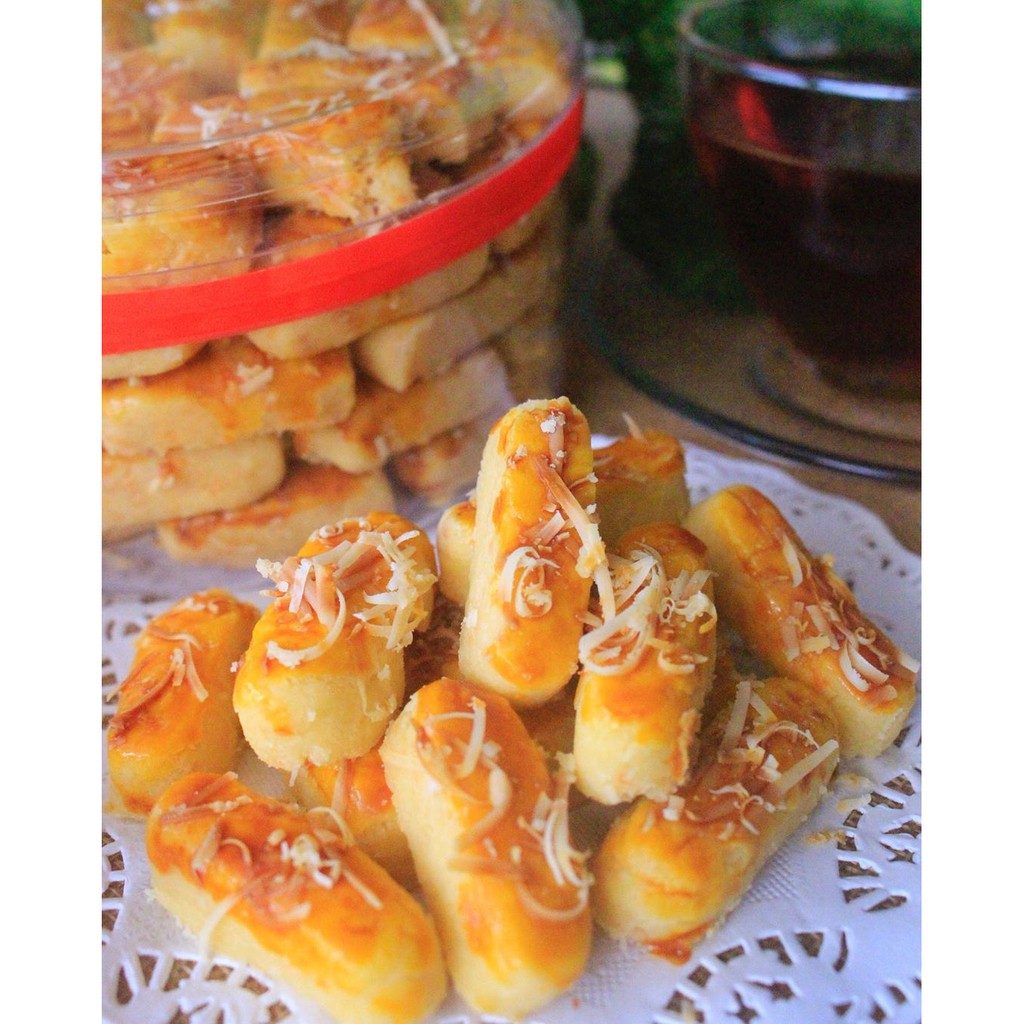 

Kue/Roti Lebaran KASTENGEL Topping Keju 500 Gr