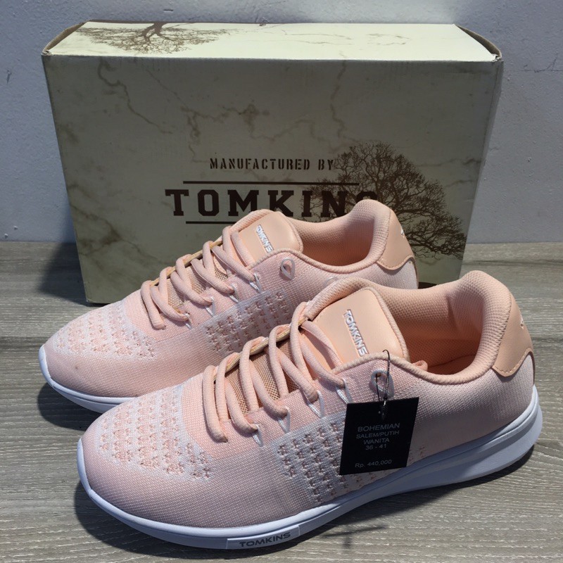Tomkins / Sepatu Wanita / Sneakers Wanita