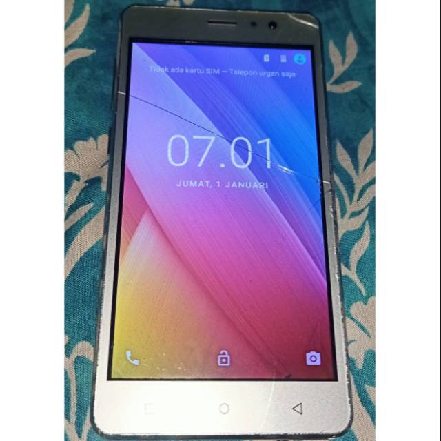 HP Bekas  Murah Android 4G  SPC L52 RAM 1GB Internal 8 GB Mesin Normal Minus TC Pecah Sentuh Bisa