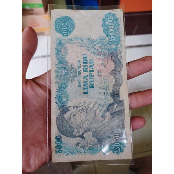 uang kuno 5000 Soedirman 1968