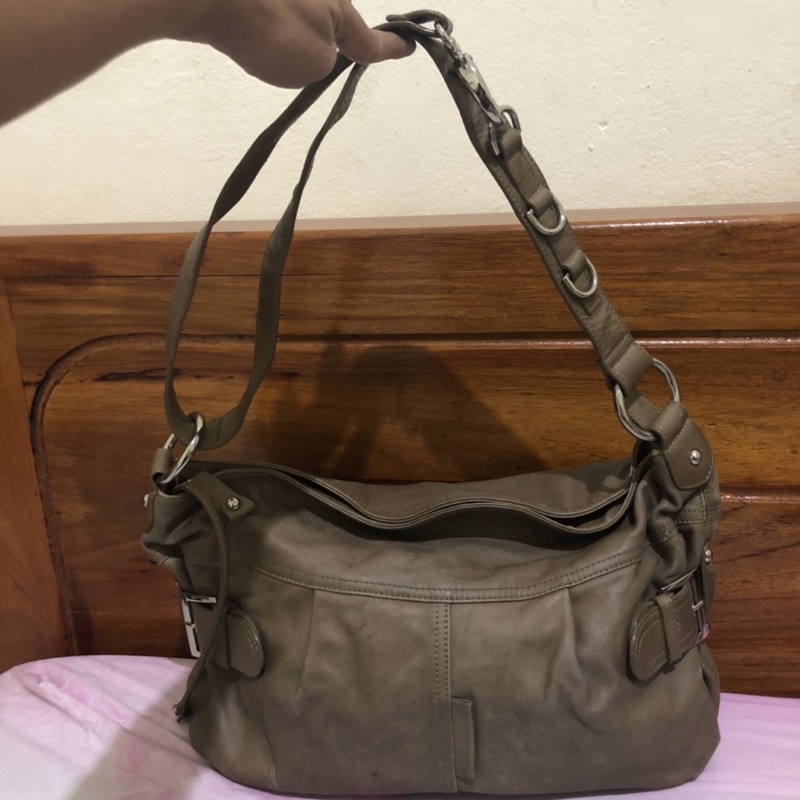 Tas gillivo preloved