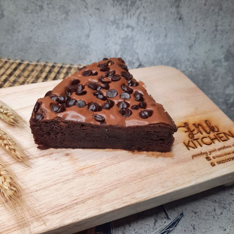 

FUDGY BROWNIES PANGGANG CHOCOCHIP SLICE POTONG | DOUBLE CHOCO BROWNIE