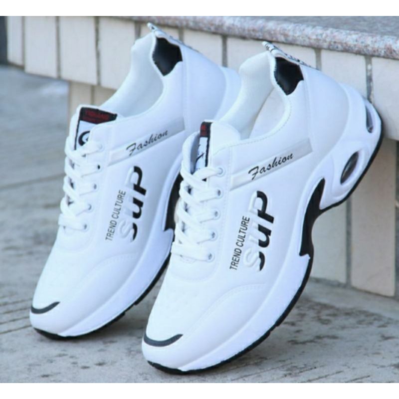 Sepatu Supreme Series