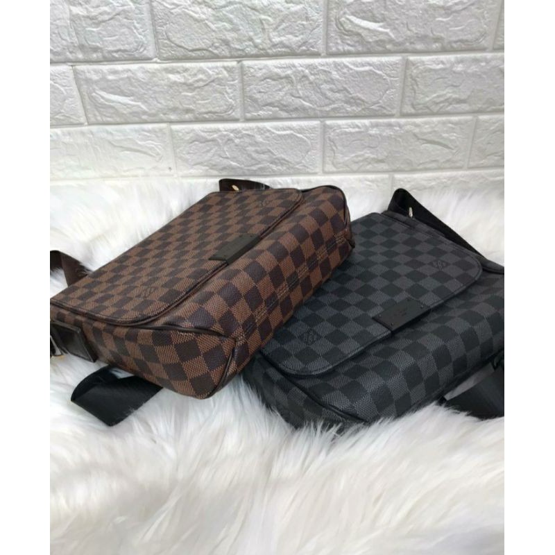 tas cowok ORI kualitas supreme Louis Vuitton warna hitam