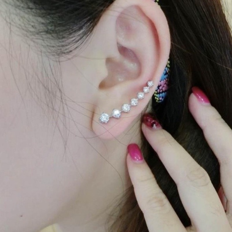 Korean style f fashion earrings a row of 7 diamonds inlaid rhinestone star stud earrings 210807