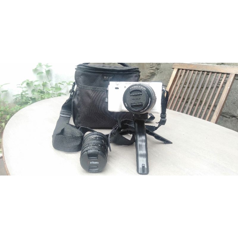 Kamera Mirrorless Sony A6000