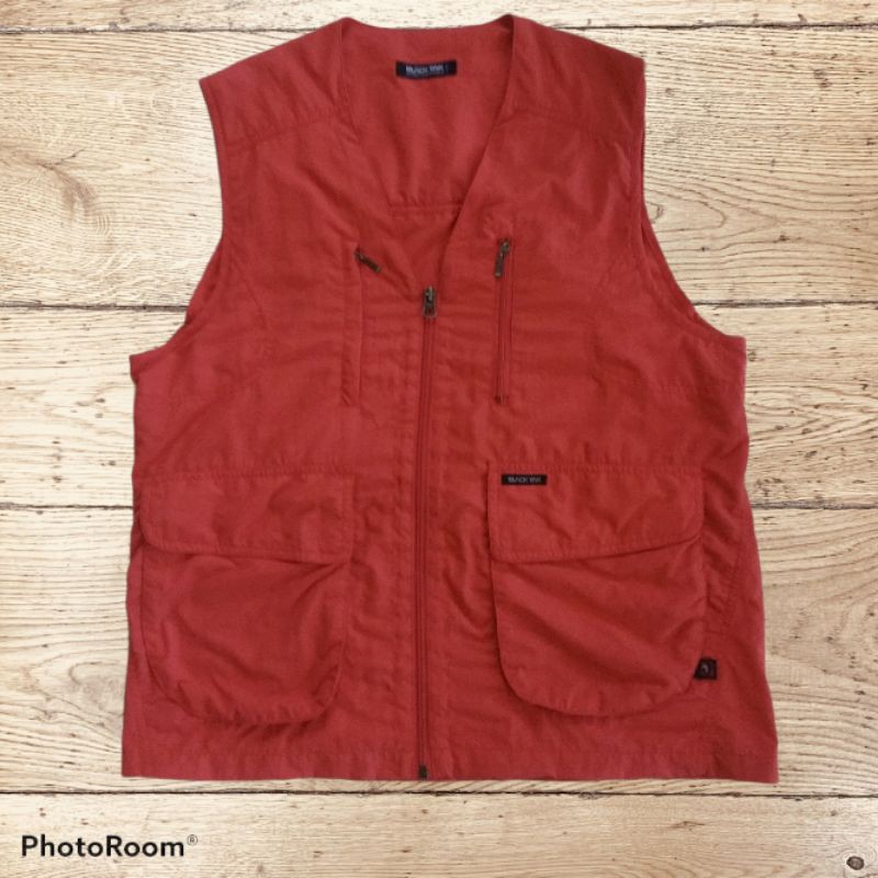 VEST BLACK YAK