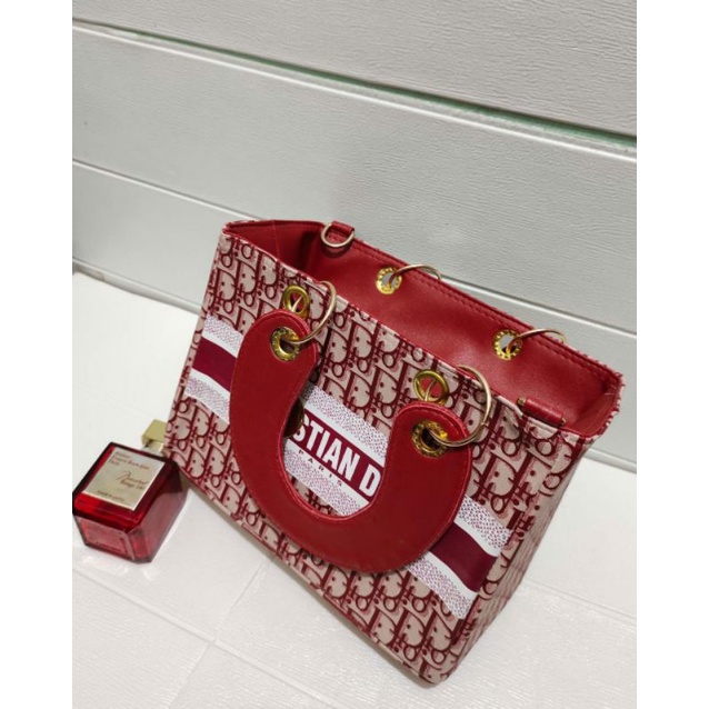 TAS SELEMPANG DIOR KOTAK LOKAL