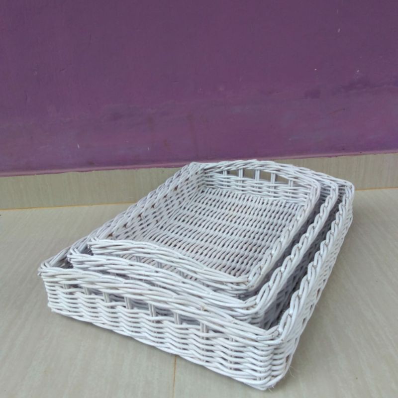 Keranjang rotan buah persegi snack/toples/buah/parcel 40x30x7 cm