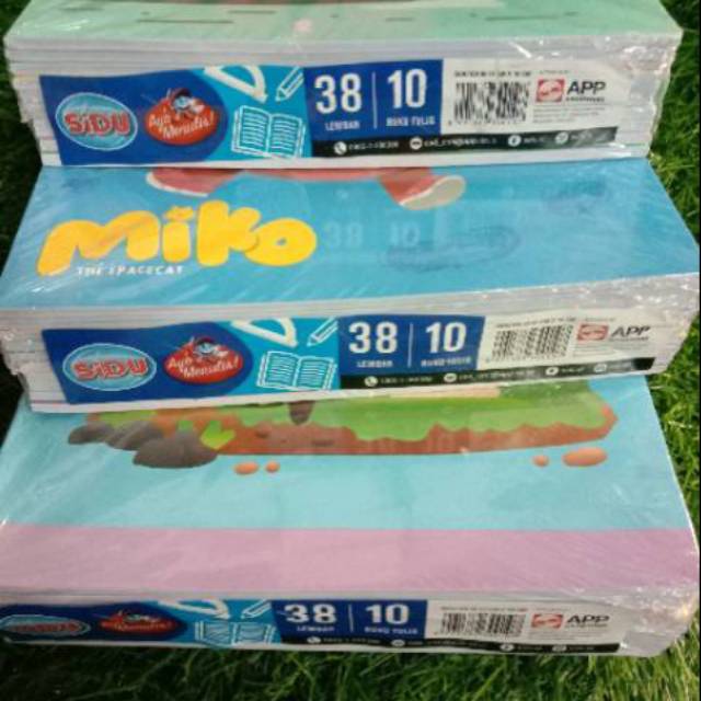 

Buku tulis./ Sinar dunia.isi 38 lembar per 10 buku.