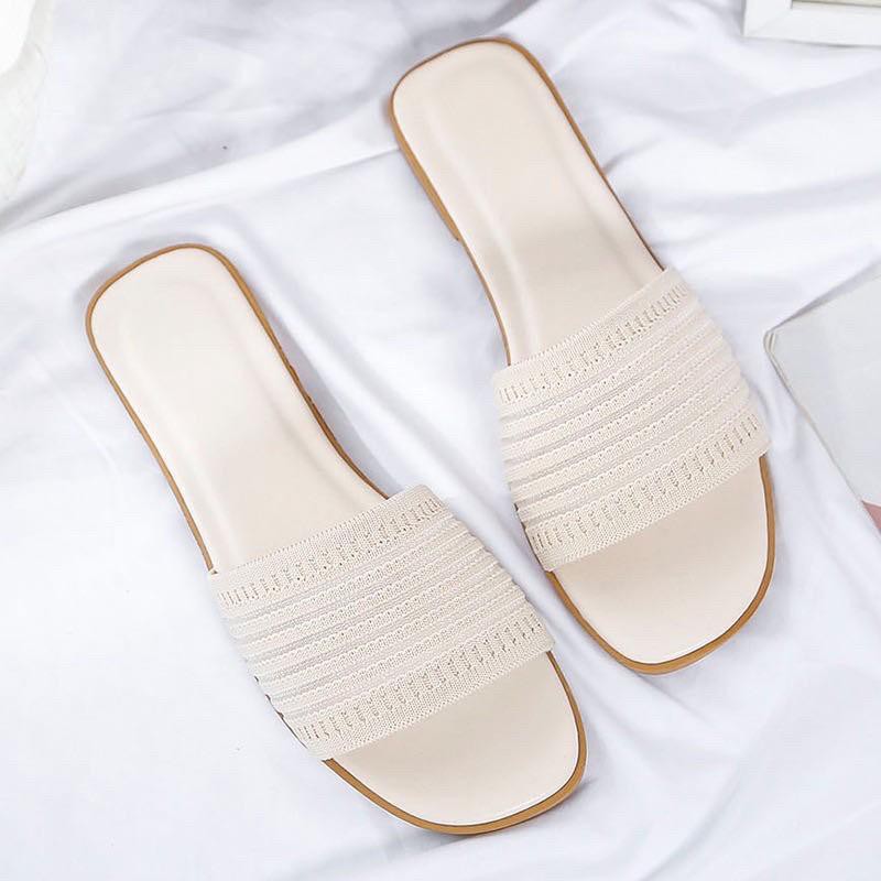 Korean Women Slippers / Sandal Selop Flat Wanita 5041 (Size 35-40)