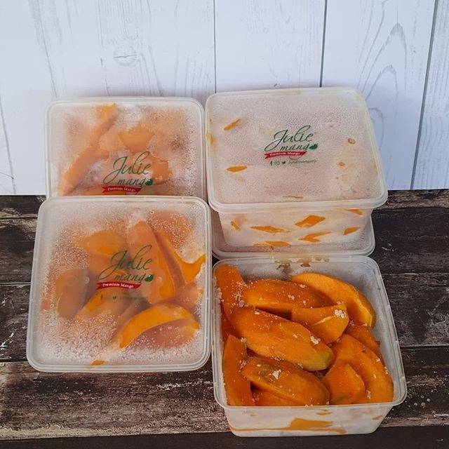 

Mangga atau Frozen Mango Mangga Alpukat Harum Manis Matang Pohon dari Julie Mango