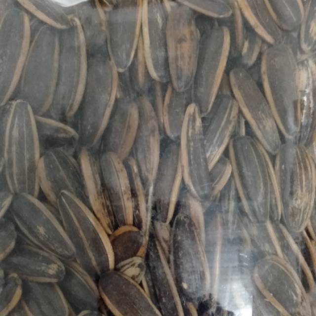 

Cemilan bandung/ kwaci