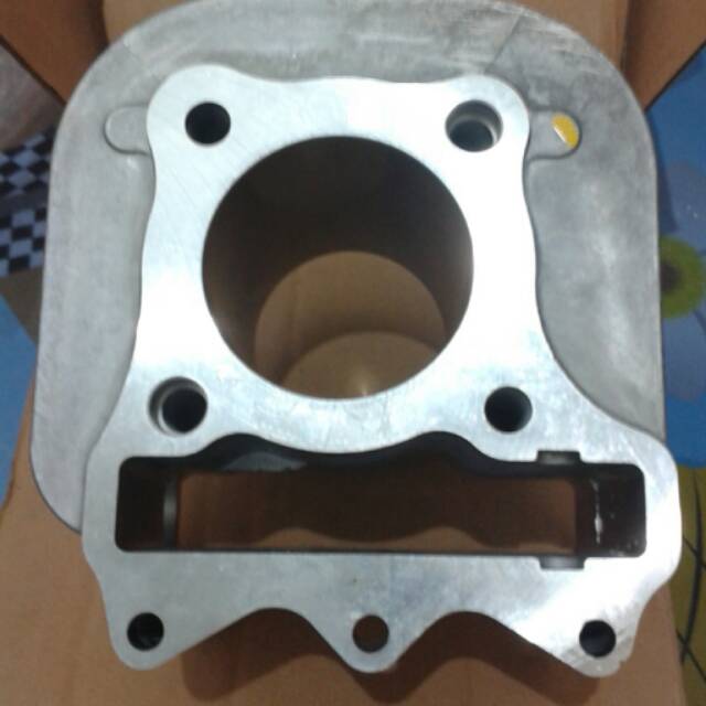 BLOK SET SUZUKI SKYDRIVE ORI