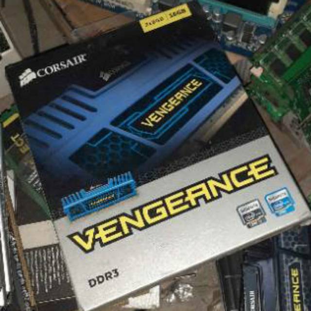 Corsair Vengeance 16GB DDR3 RAM Gaming Memory