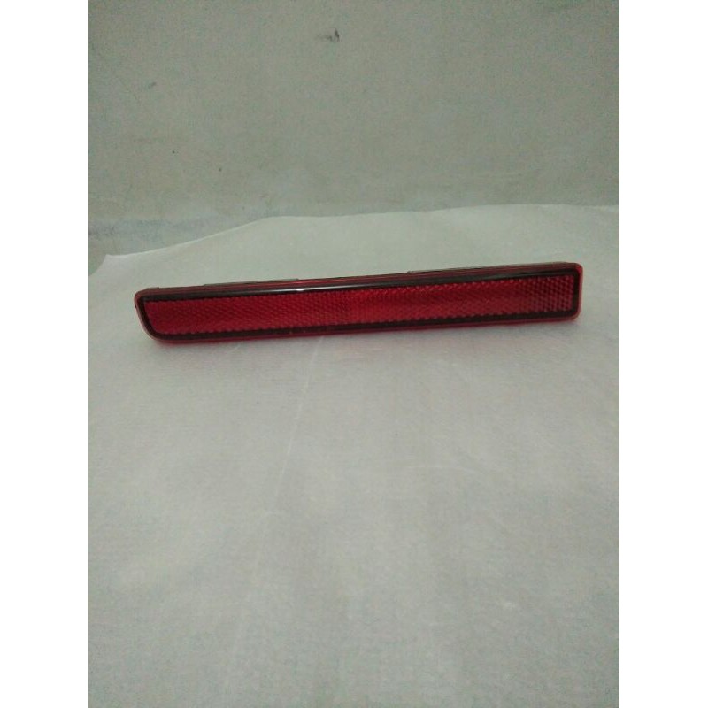 lampu reflektor bemper belakang rush terios agya ayla luxio kiri