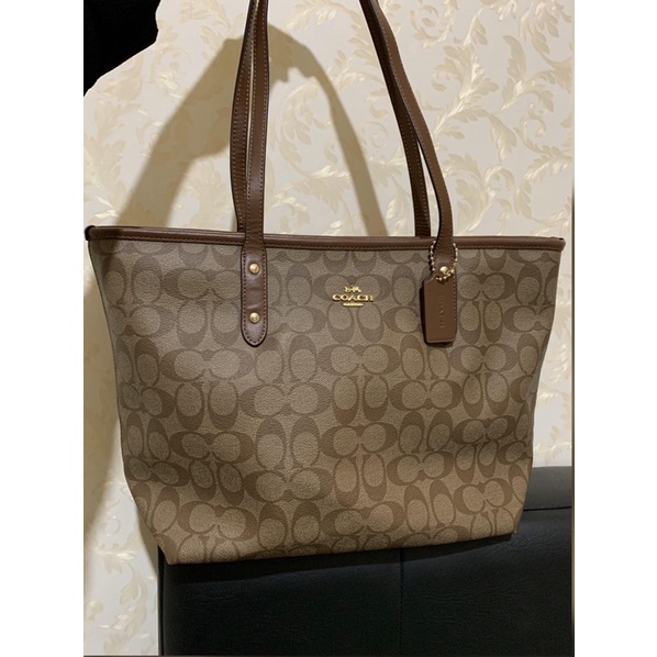 Preloved Coach Signature Tote Bag