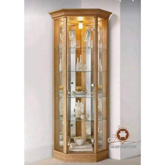 Lemari hias pojok kaca