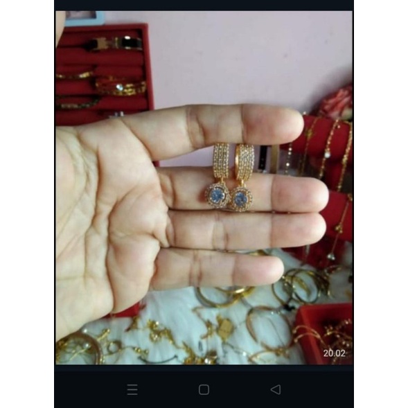 Anting Jepit Replika Berlian