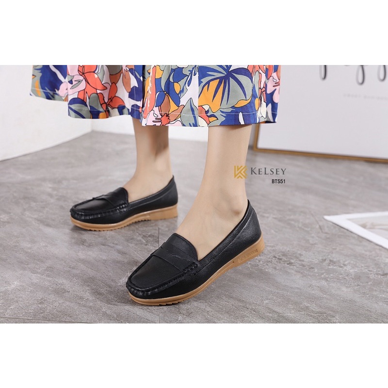 Kelsey Sepatu Slip On Flat Shoes Wanita BTS51