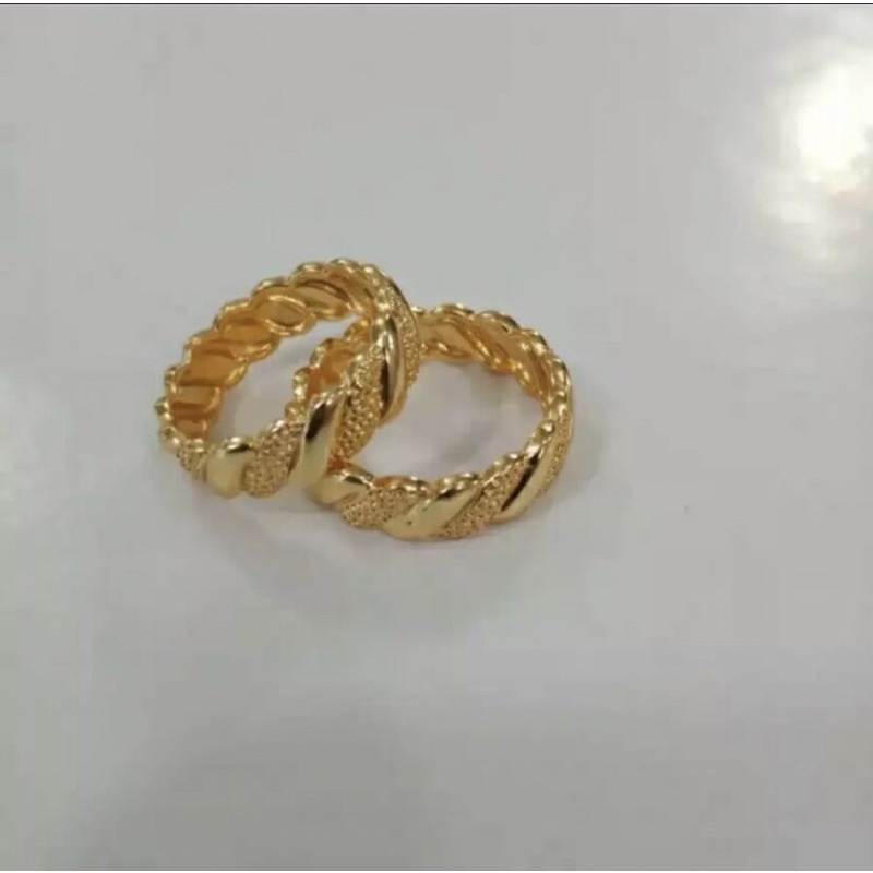 cincin wanita full ukir perhiasan wanita titanium gold