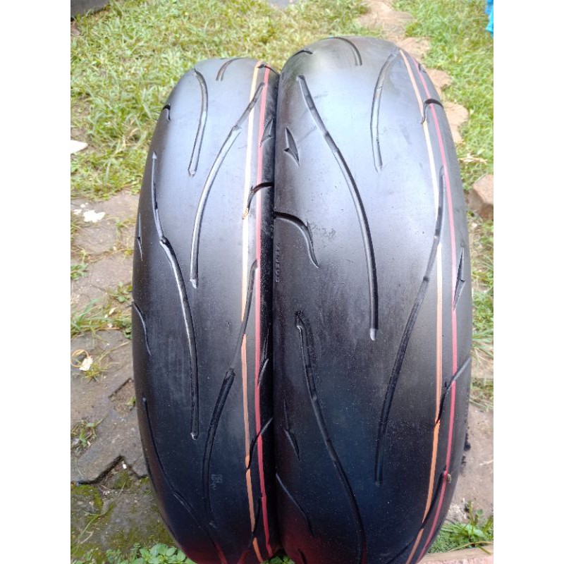 SEPASANG BAN TUBELES UKURAN 90/80 120/70 RING 17 MEREK ZENEOS
