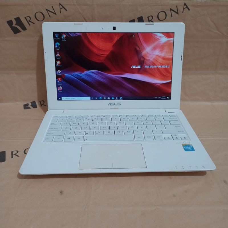 Asus X200CA Intel Celeron 1007U 2GB 500GB White Bekas Murah Good Cocik