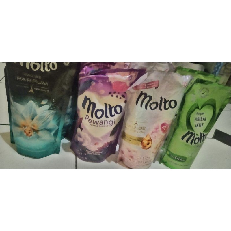 Molto pewangi  pelembut pakaian Hygiene K Romace French Lily Puple Delight 720ml 800ml 820ml PROMO