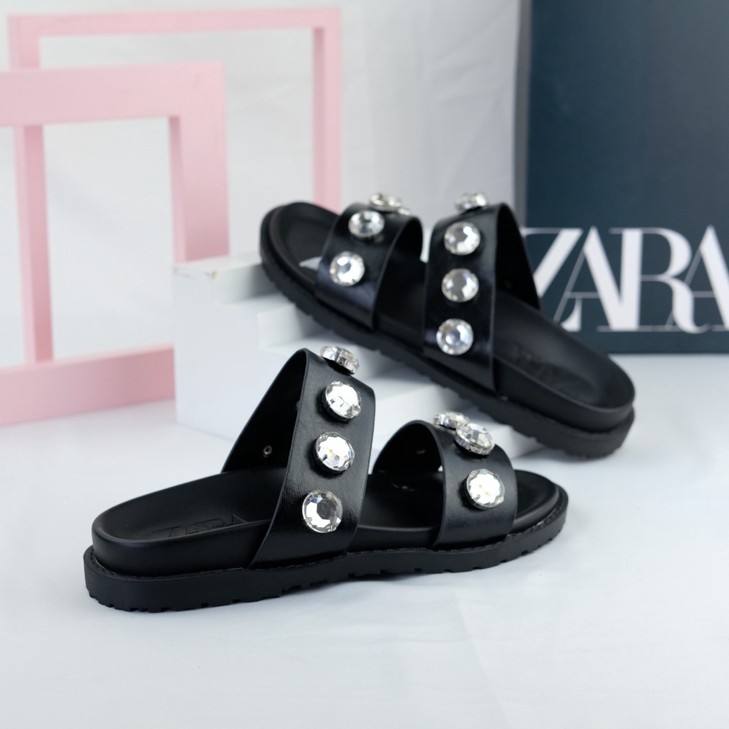 [7.7 Boombastis Sale⚡] - SENDAL WANITA AKSEN DIAMONDS FLAT SANDAL ZS422 PREMIUM IMPORT