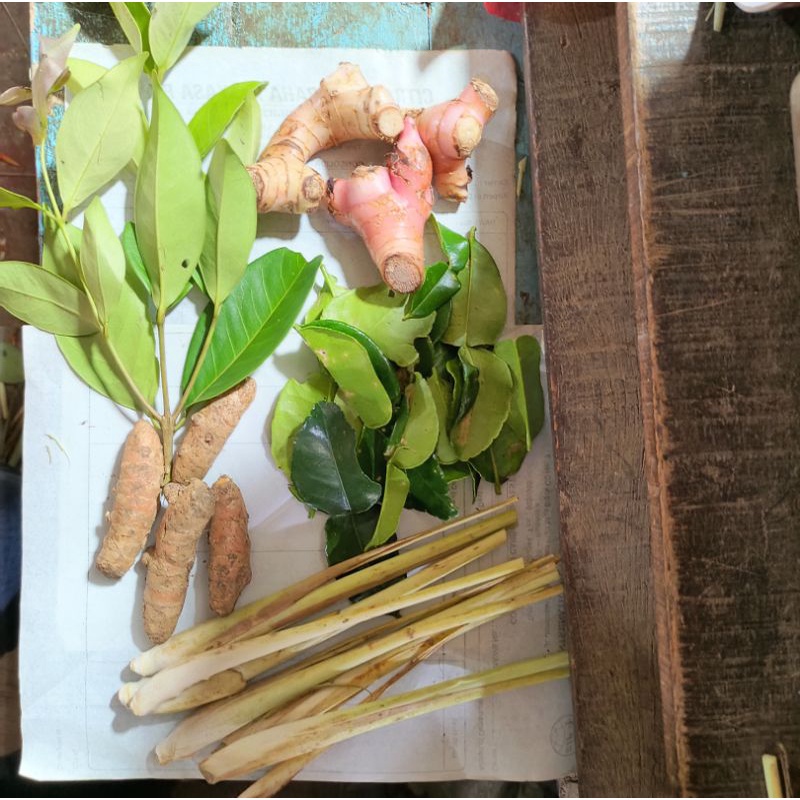 

Bumbu dapur lengkap
