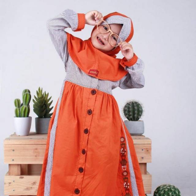 Gamis Anam Dannis