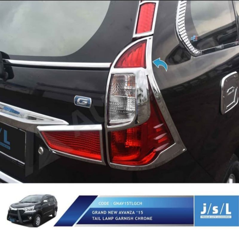 Garnish lampu belakang grand Avanza xenia/ tail lamp garnish chrome Carbon hitam  jsl