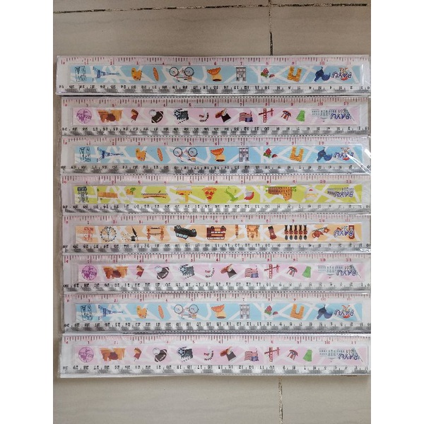 

PENGGARIS 30CM PAYU BERBAGAI MOTIF PLASTIK