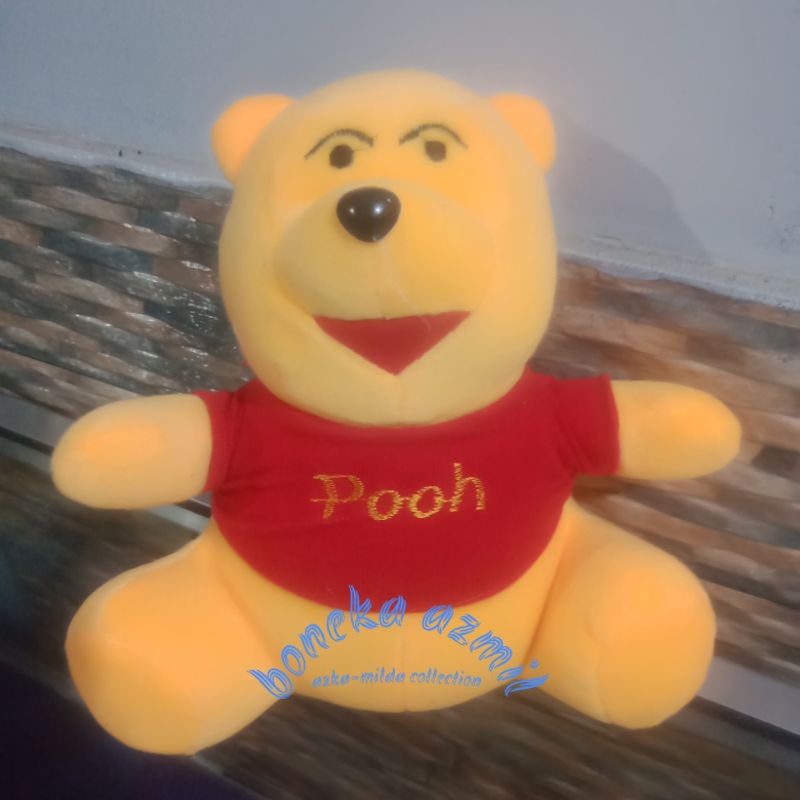 Boneka the Pooh size s ukuran 30 cm