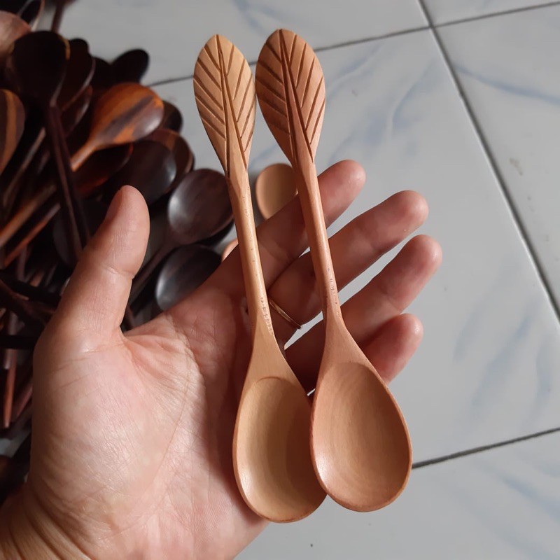 SENDOK KAYU MADU BENTUK DAUN food grade 