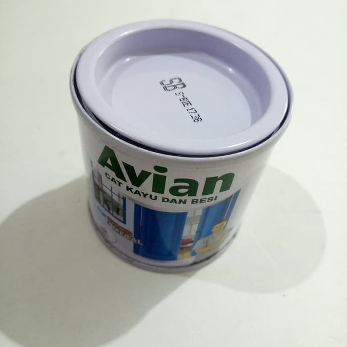

Avian Cat Minyak Kayu dan Besi 100cc Kaleng Kecil 100 cc