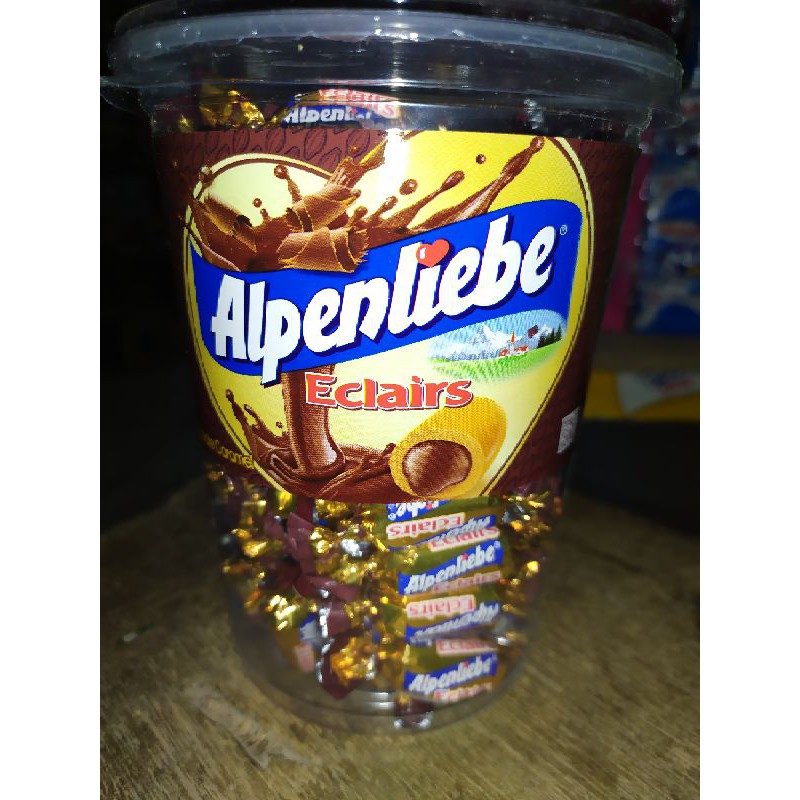 

alpenliebe eclairs jar/ples