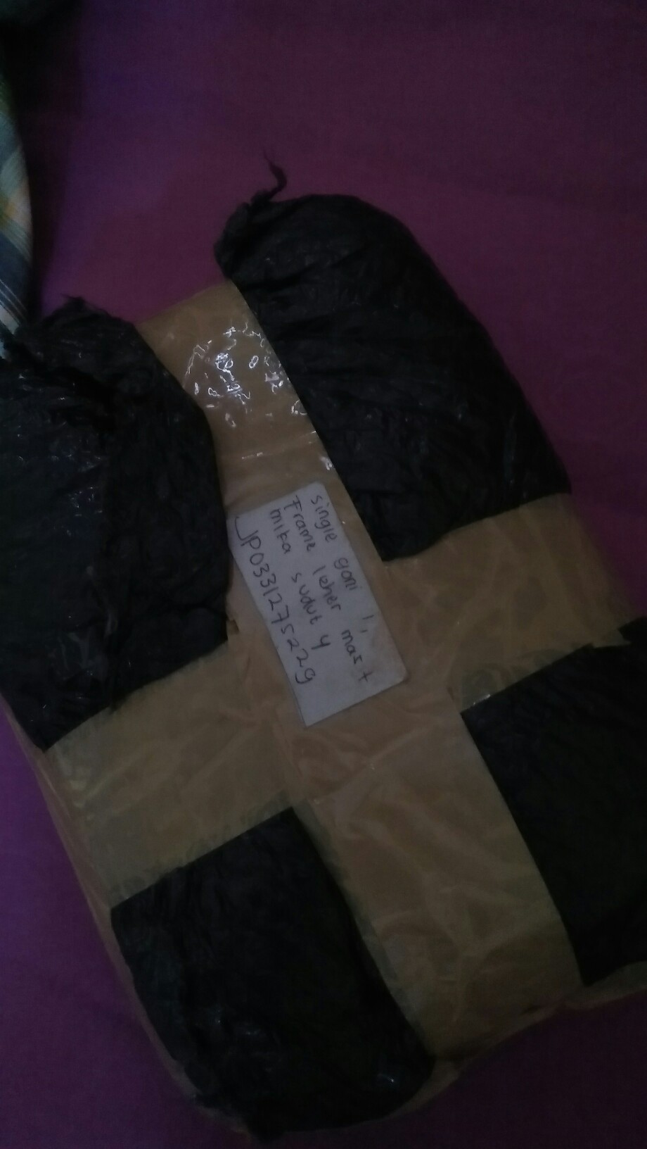 Frame 17x23 Dengan Mika Dan Sudut Hiasan Mika Kotak Hantaran Seserahan Warna Gold Dan Silver